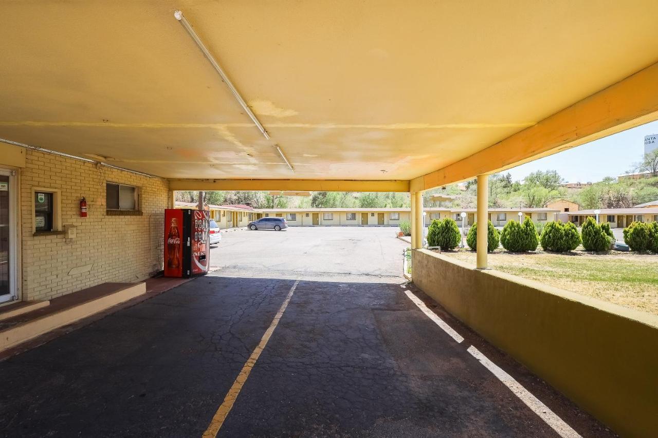 Route 66 Inn Of Santa Rosa, Nm Экстерьер фото