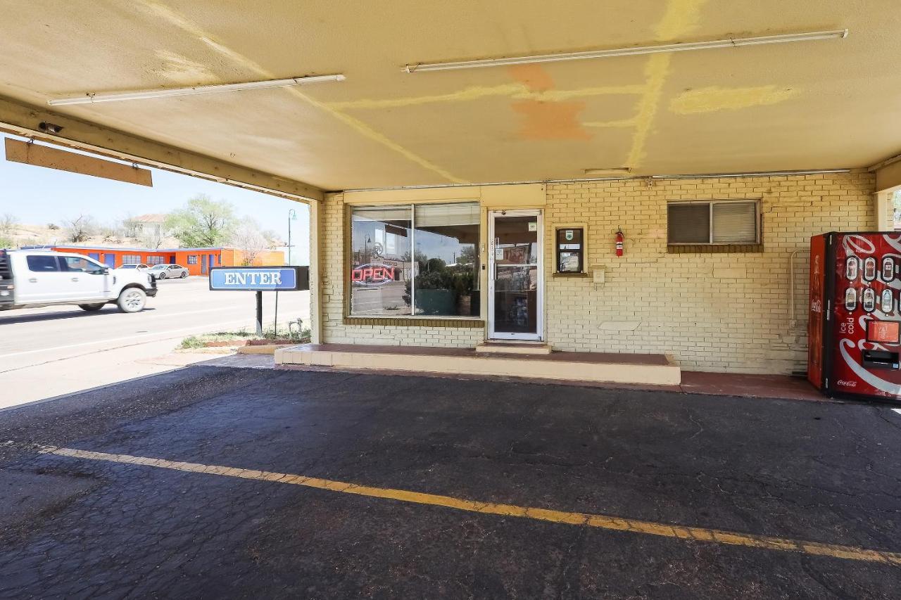 Route 66 Inn Of Santa Rosa, Nm Экстерьер фото